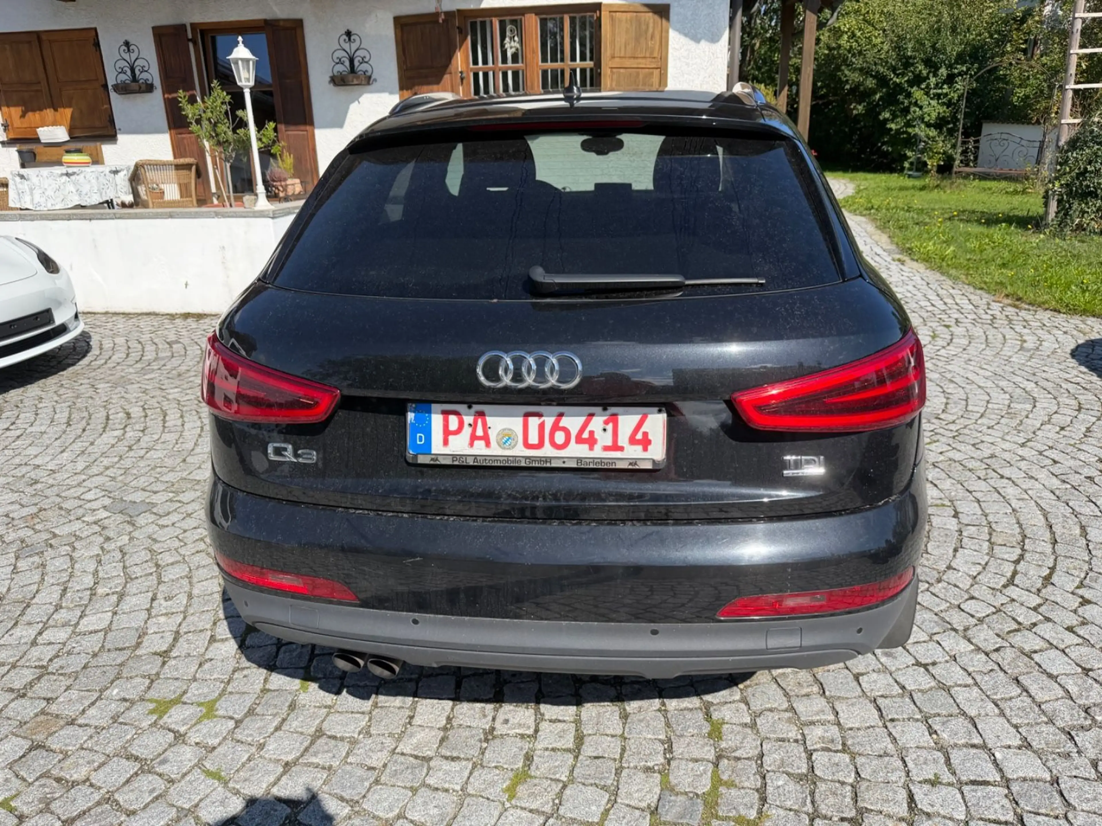Audi Q3 2.0 TDI quattro — photo 5