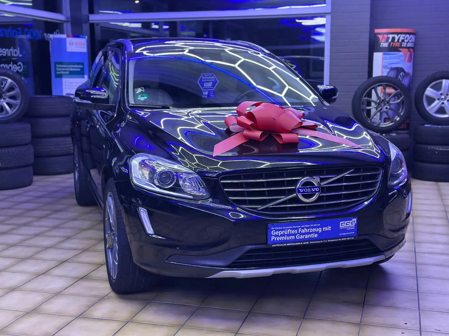 Volvo XC60 XC60 Summum 2WD*HU/AU*MEMORY*KAMERA*NAVI Noir - 1