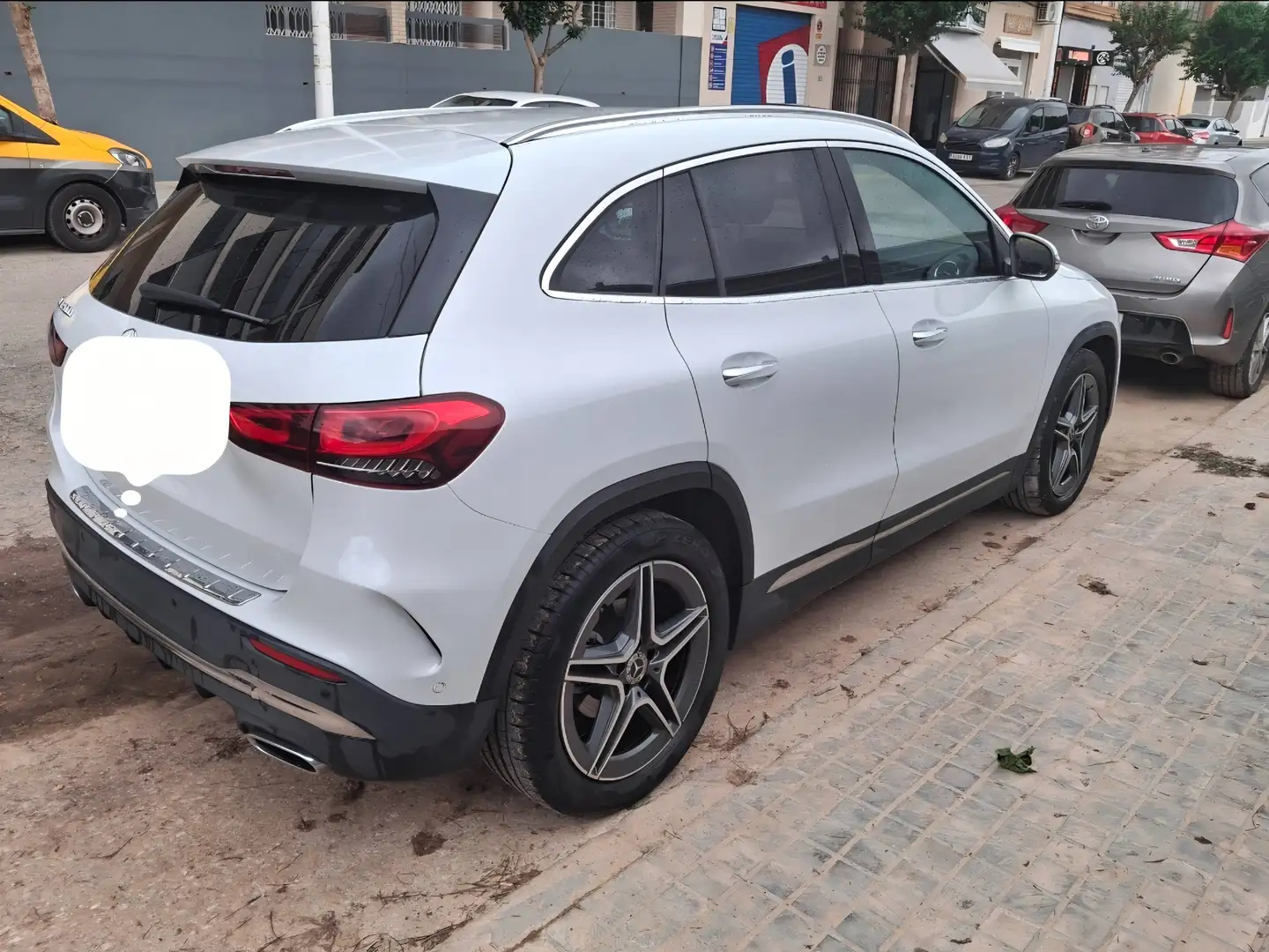 Mercedes-Benz GLA 200 GLA 200d 8G-DCT Blanco - 2