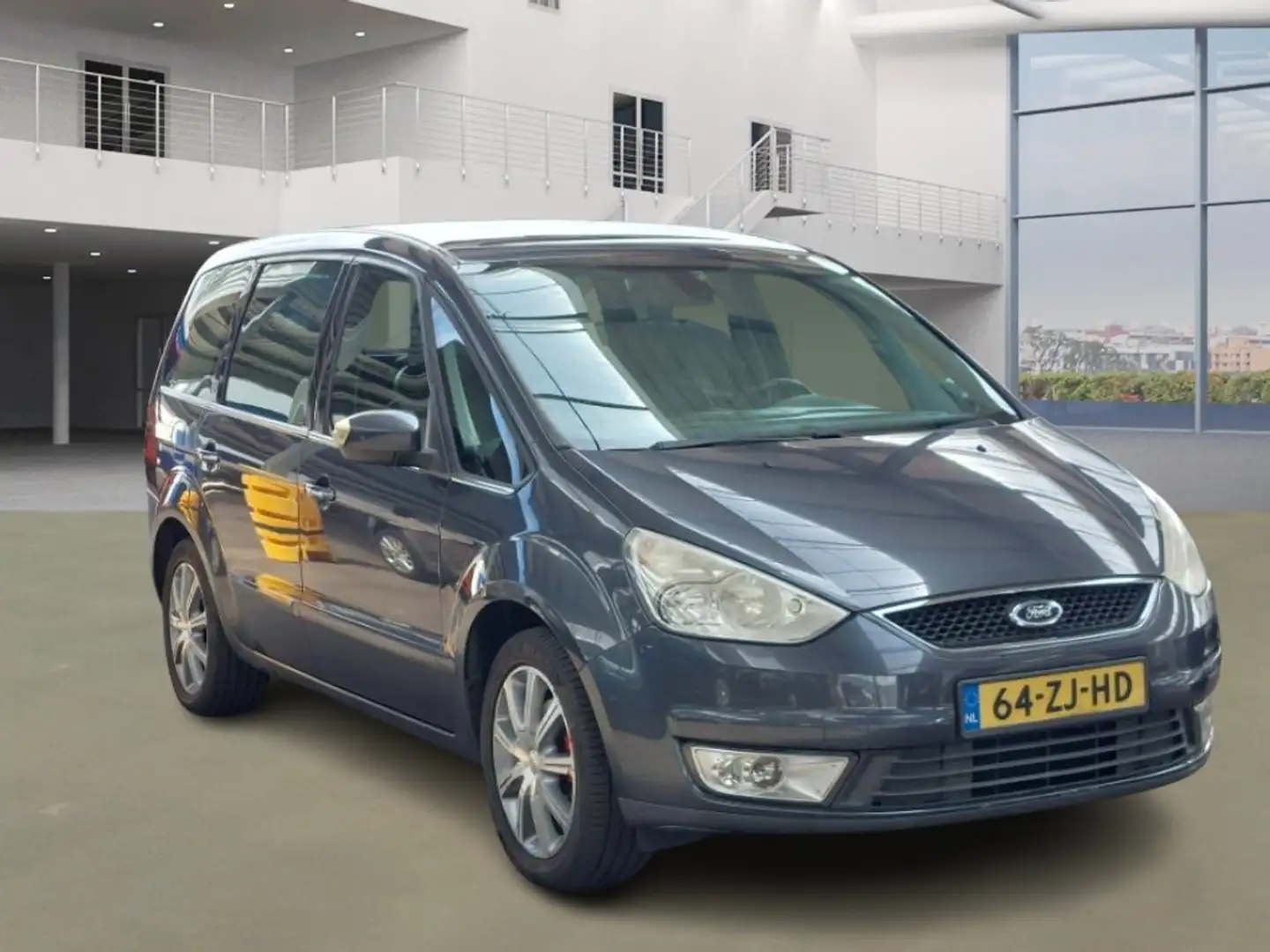 Ford Galaxy 2.0-16V Ghia 7PRS/PANORAMADAK/ NAP Gris - 2