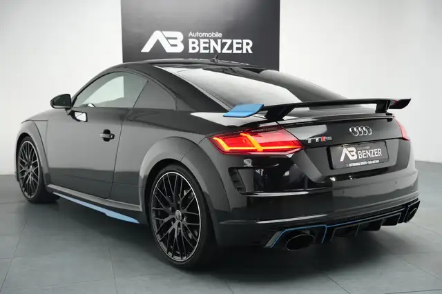 Audi TT RS view 7
