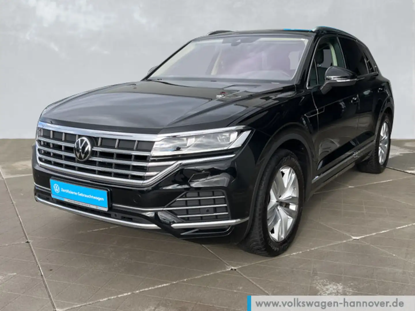 Volkswagen Touareg 3.0 TDI DSG Atmosphere Navi AHK LED Luft Schwarz - 2