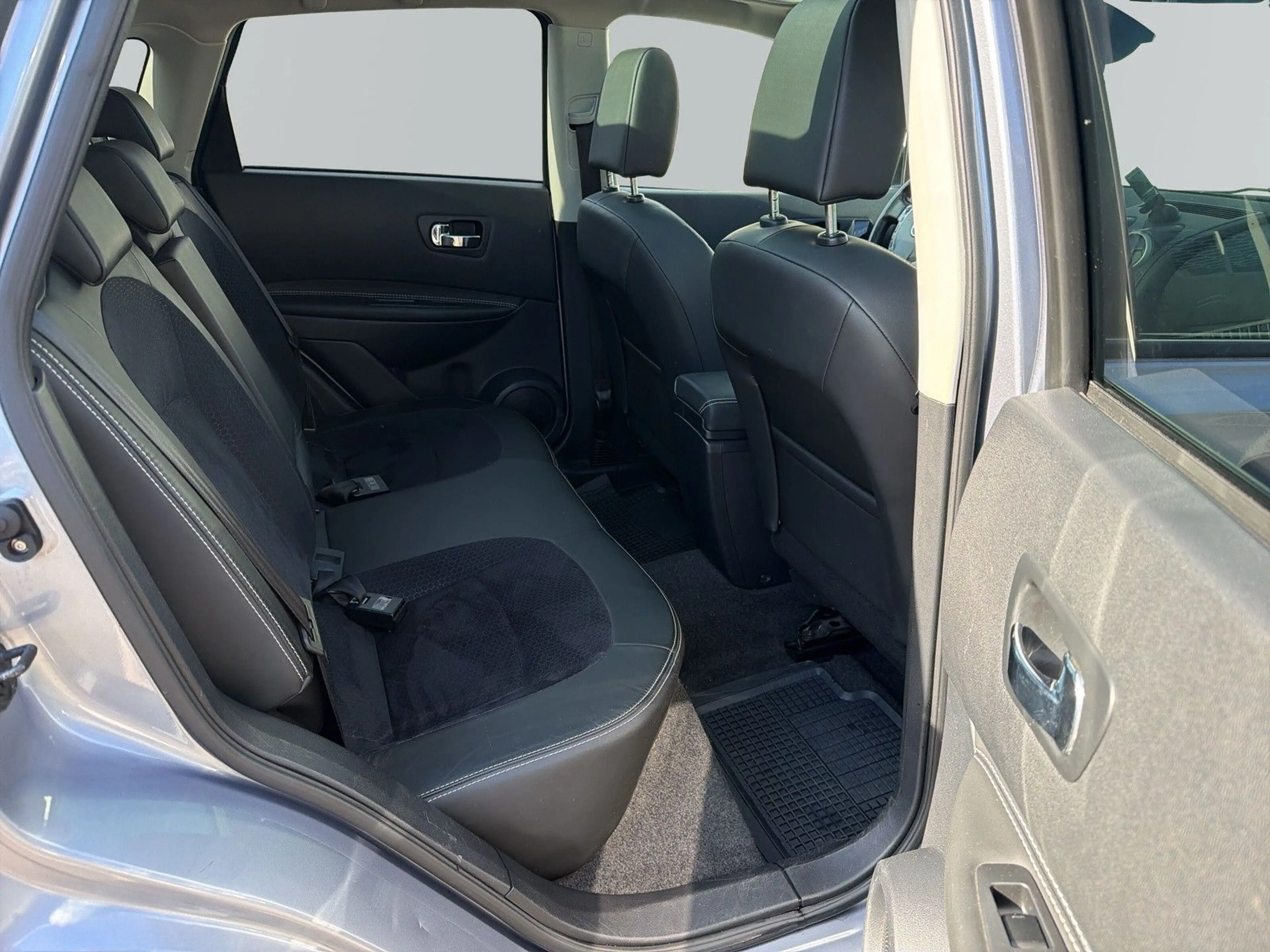 Nissan Qashqai 360 — photo 11
