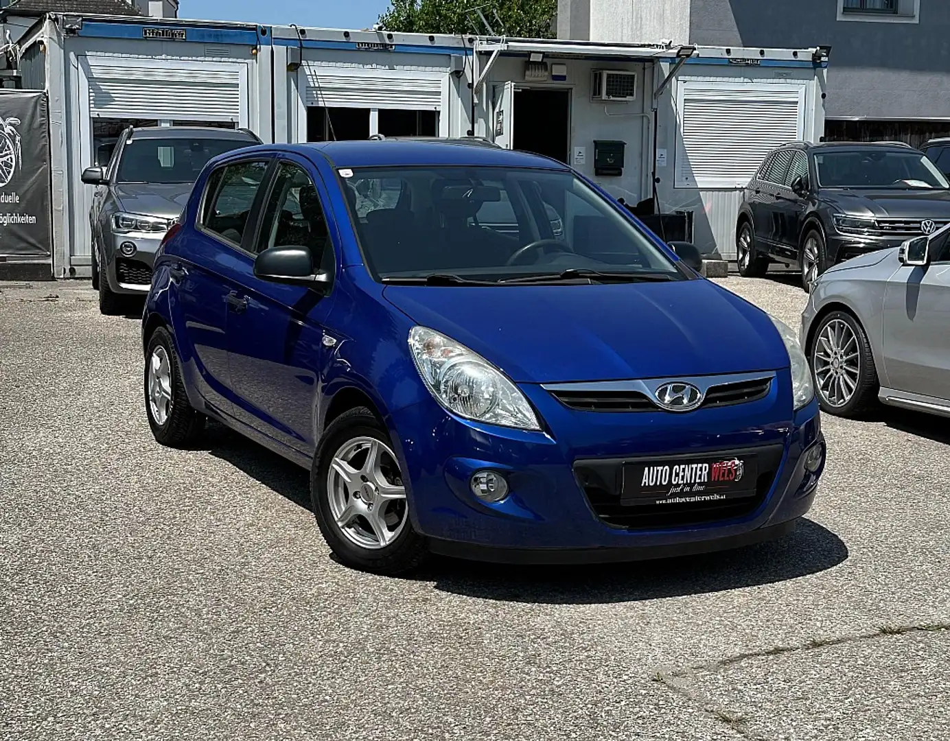 Hyundai i20 1,25 Life Blau - 1