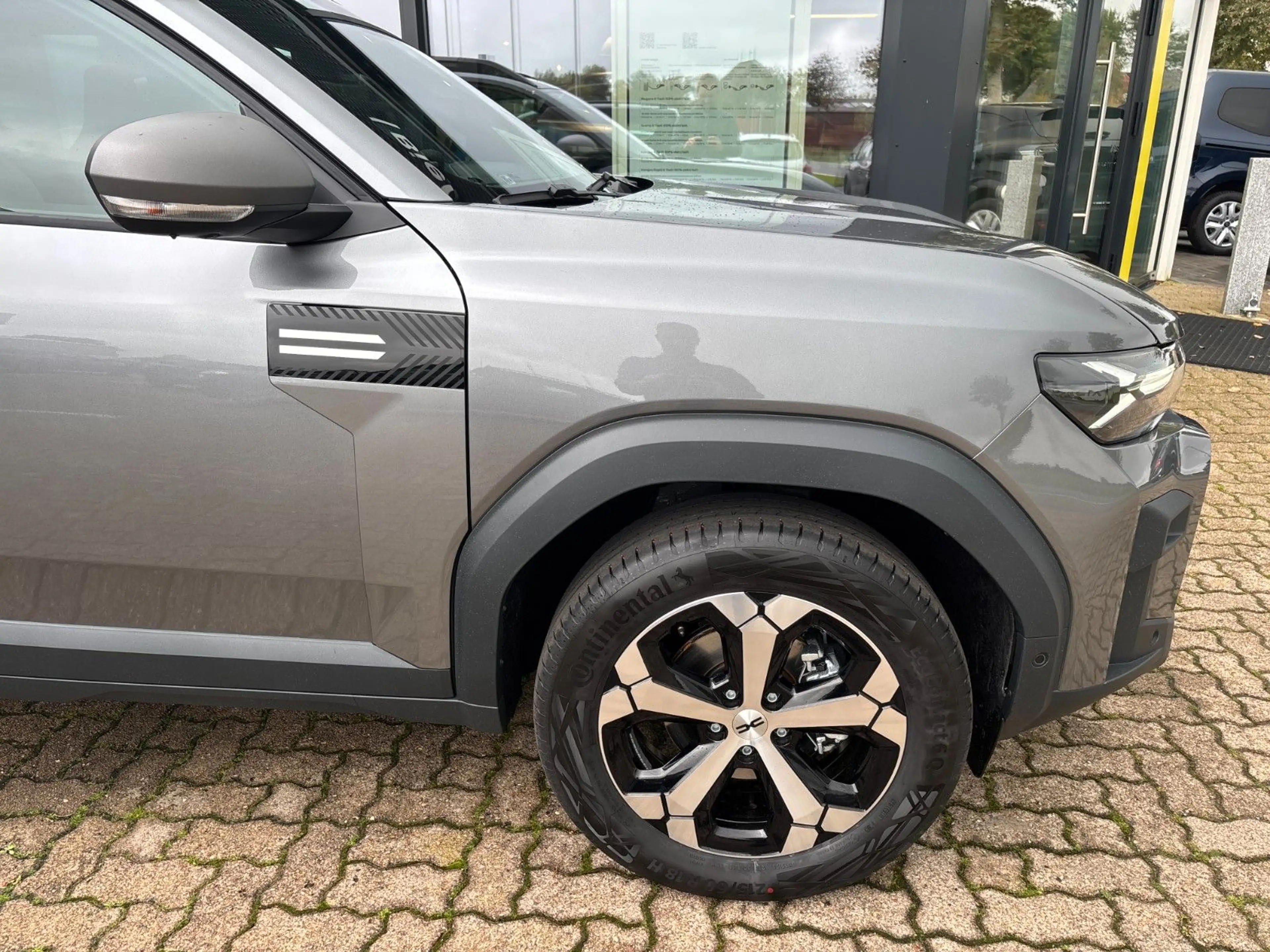 Dacia Bigster mild hybrid-G 140 Journey auto — photo 5