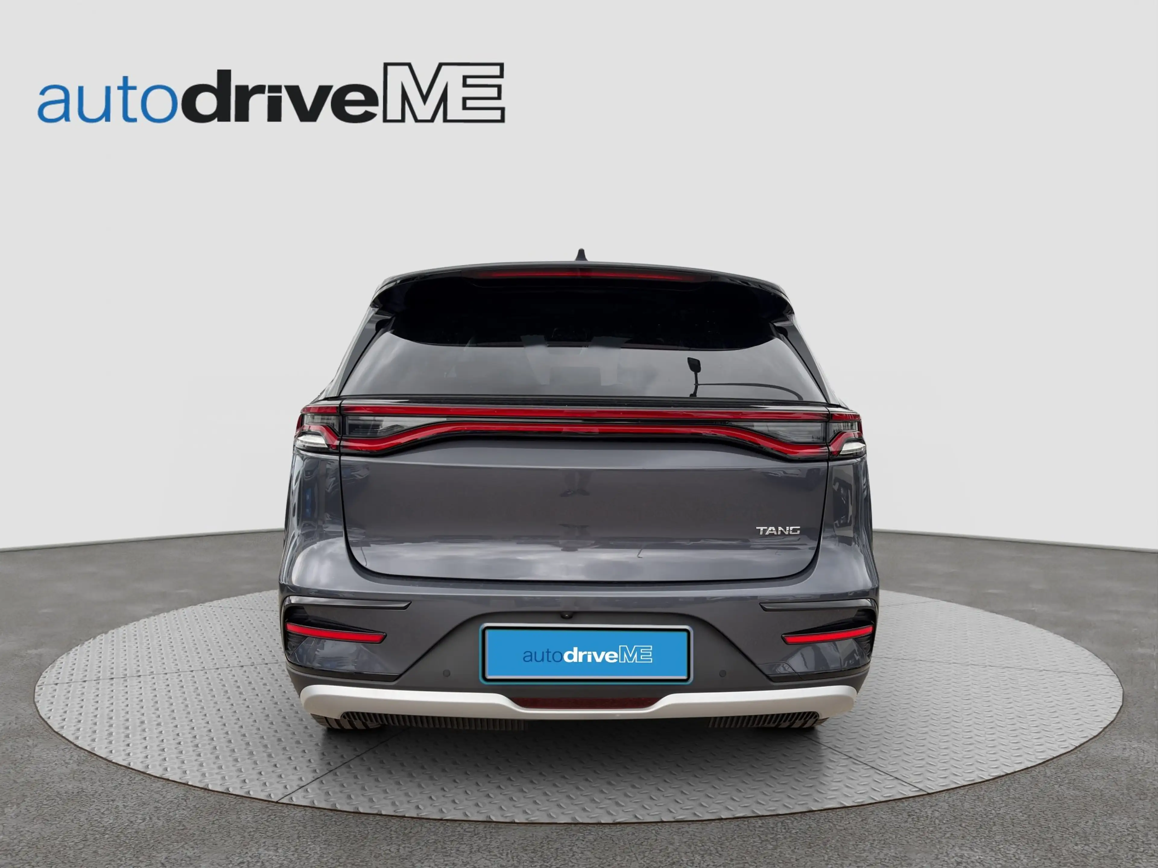 BYD Tang Flagship — photo 5