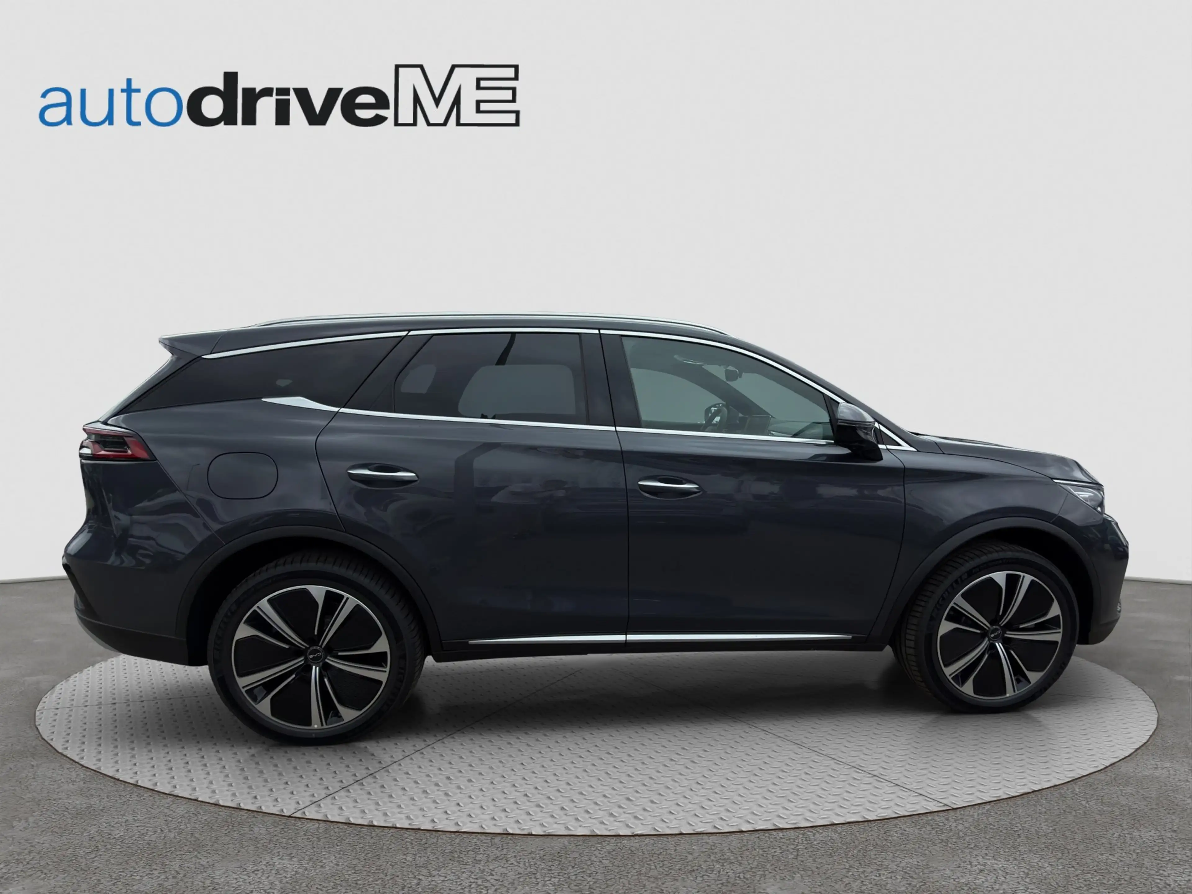 BYD Tang Flagship — photo 7