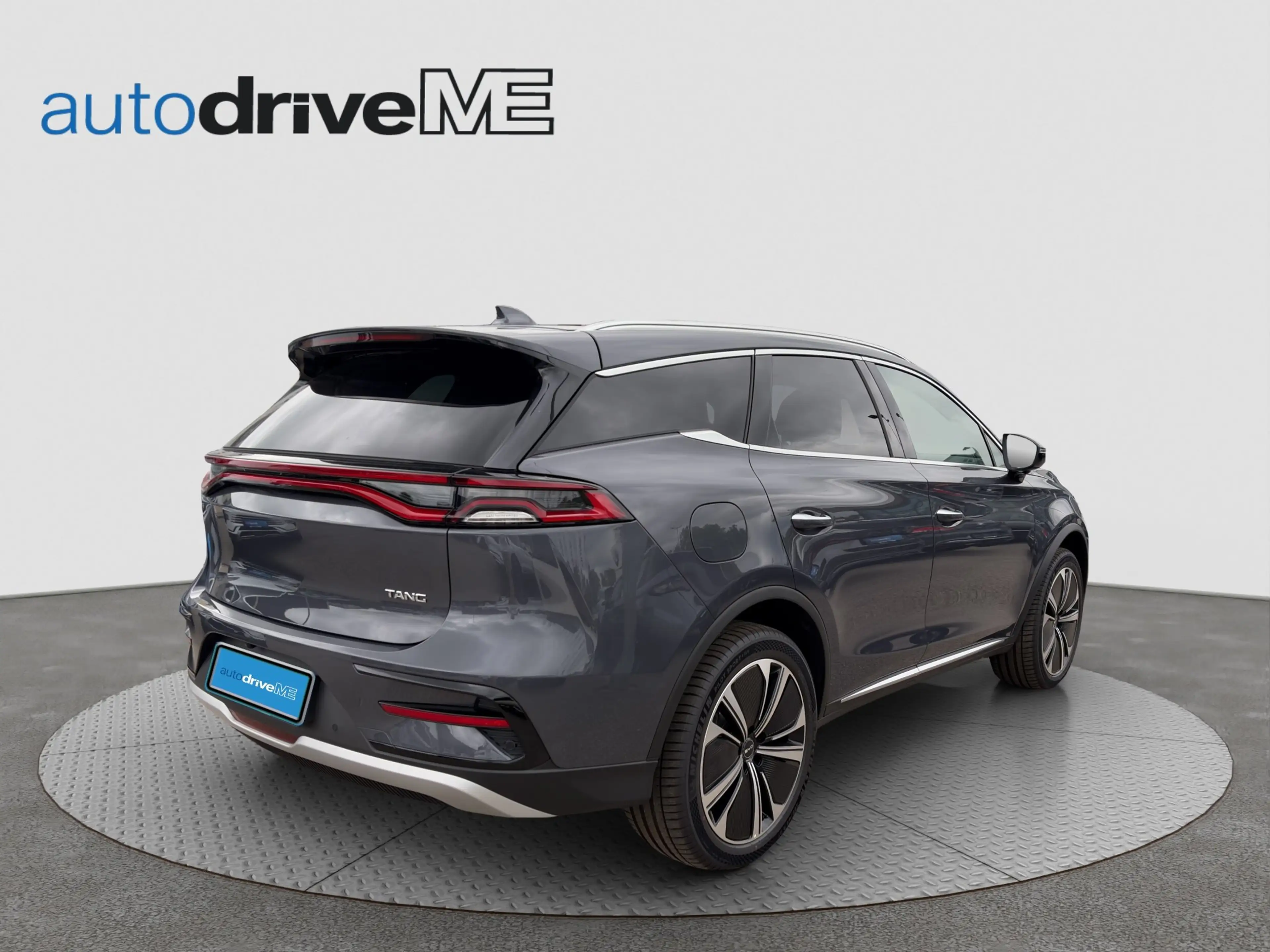BYD Tang Flagship — photo 6