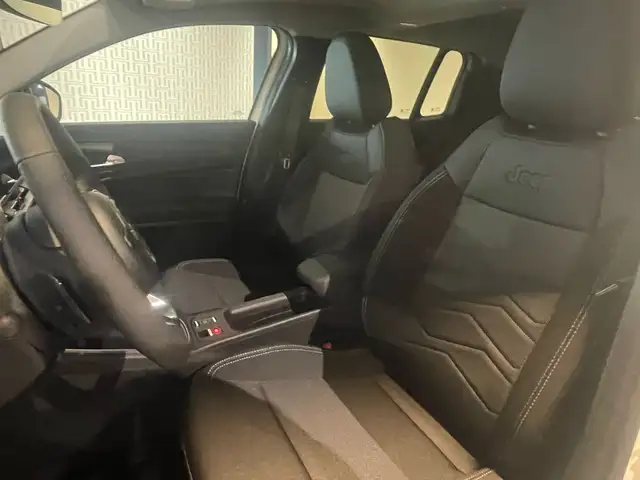 Jeep Avenger view 12