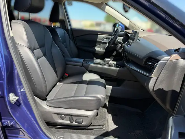 Nissan X-Trail view 10