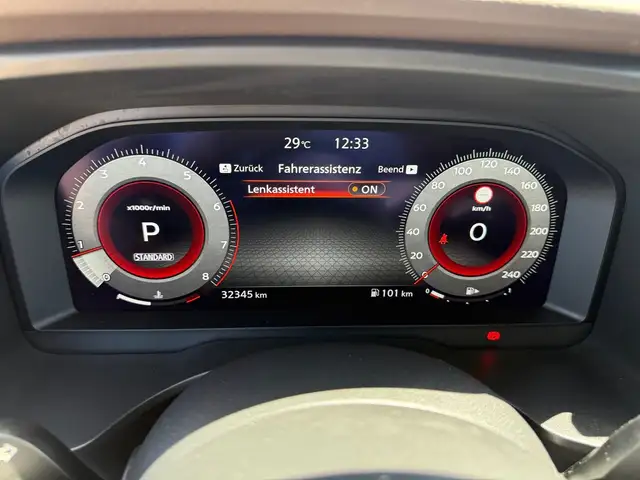 Nissan X-Trail view 12