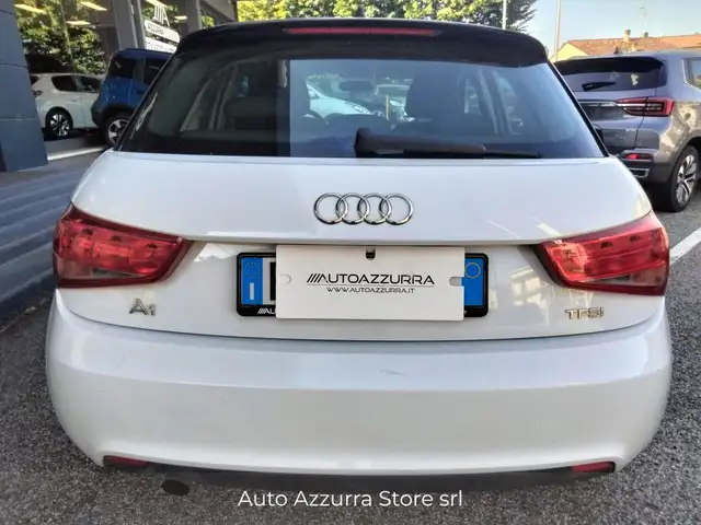 Audi A1 view 5