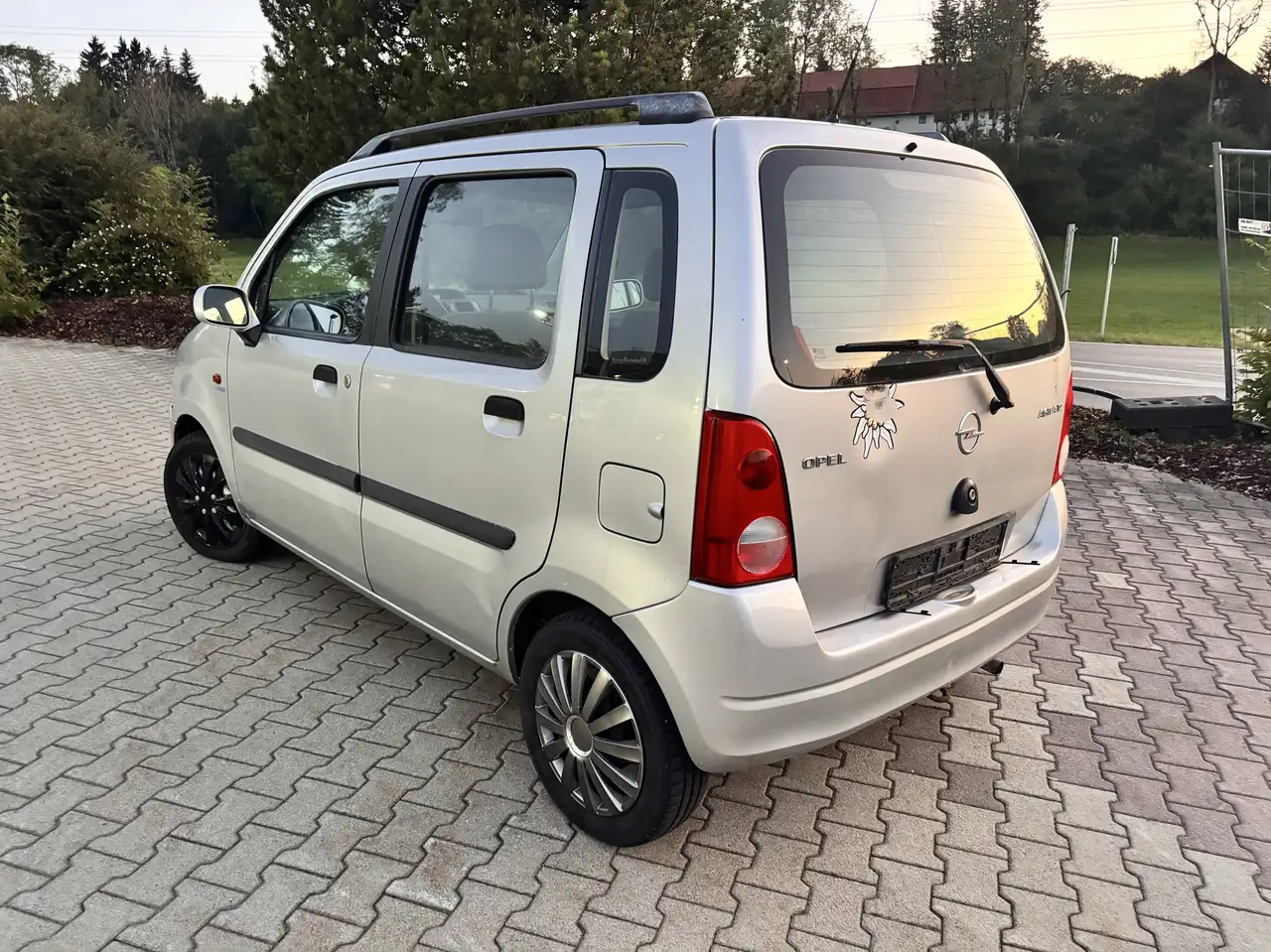 Opel Agila 1.2 16 V Comfort, foto 4