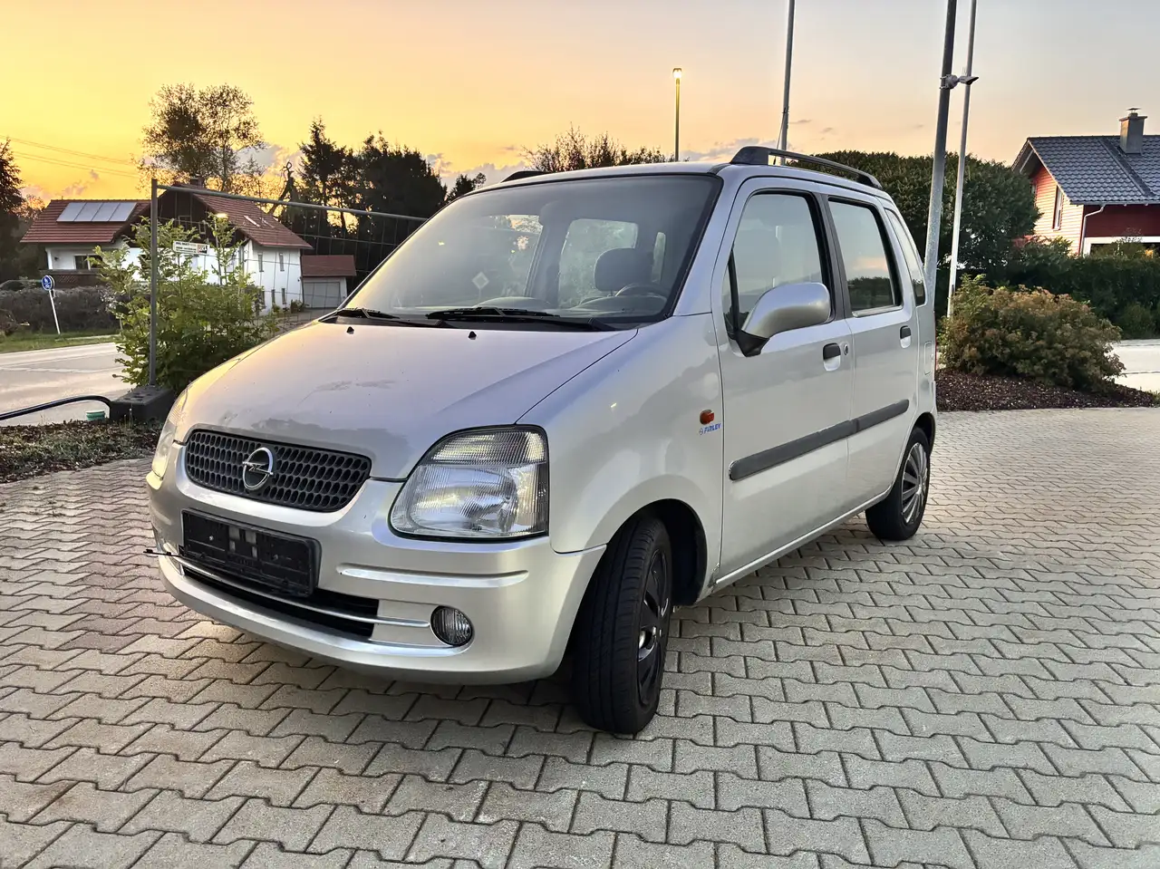 Opel Agila 1.2 16 V Comfort, foto 1