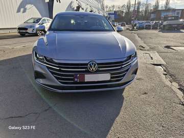 SB 2.0 TDi SCR Elegance DSG