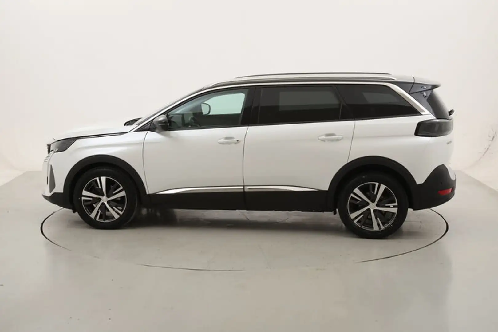 Peugeot 5008 Allure Pack EAT8 - 7 POSTI 1.5 Diesel 131CV Blanc - 2