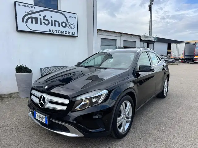Mercedes-Benz GLA 200 GLA-X156 2017 d (cdi) automatic Premium auto