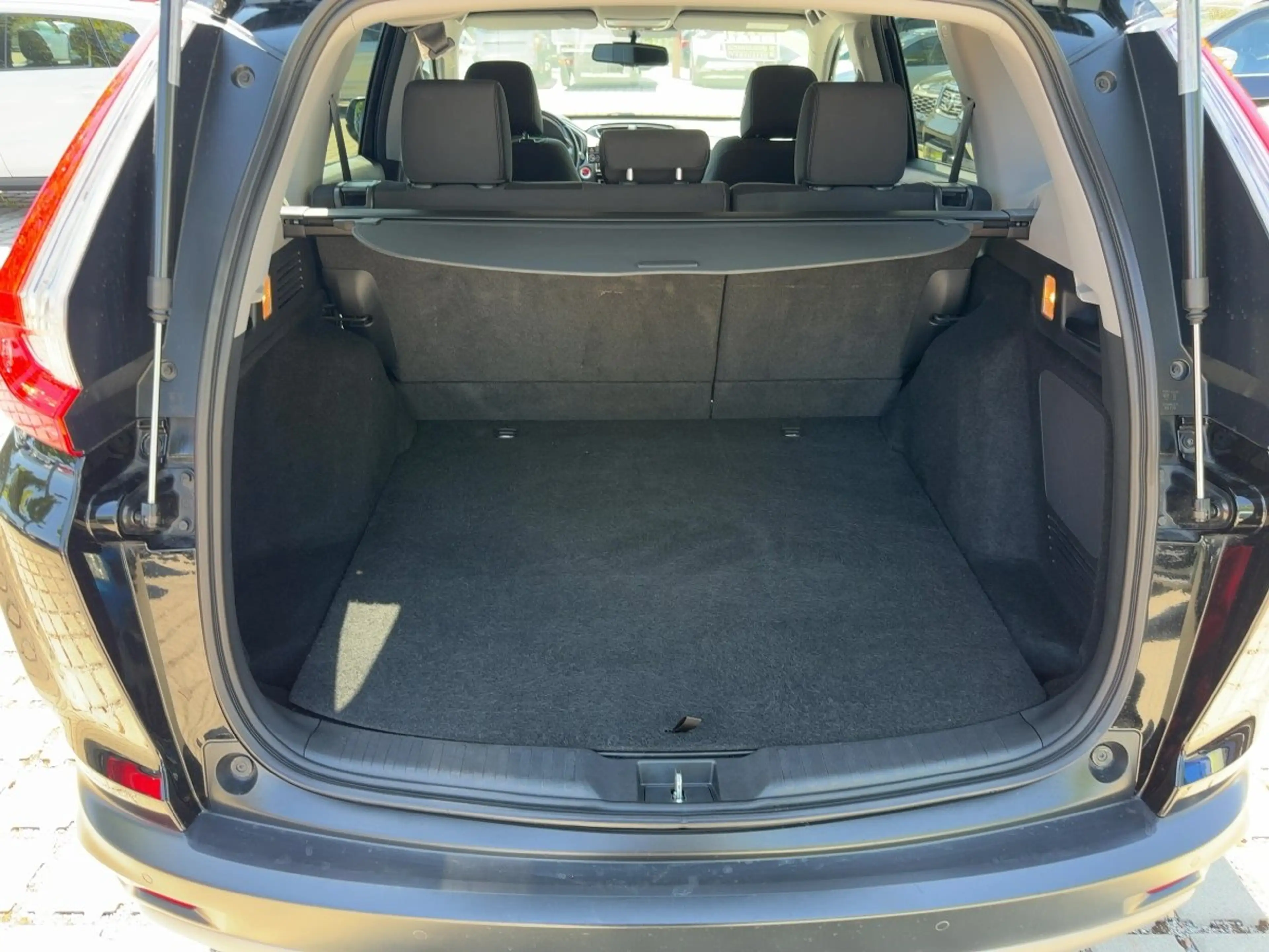 Honda CR-V 2.0 i-VTEC i-MMD Elegance Allrad*TOP Zustand* — photo 9