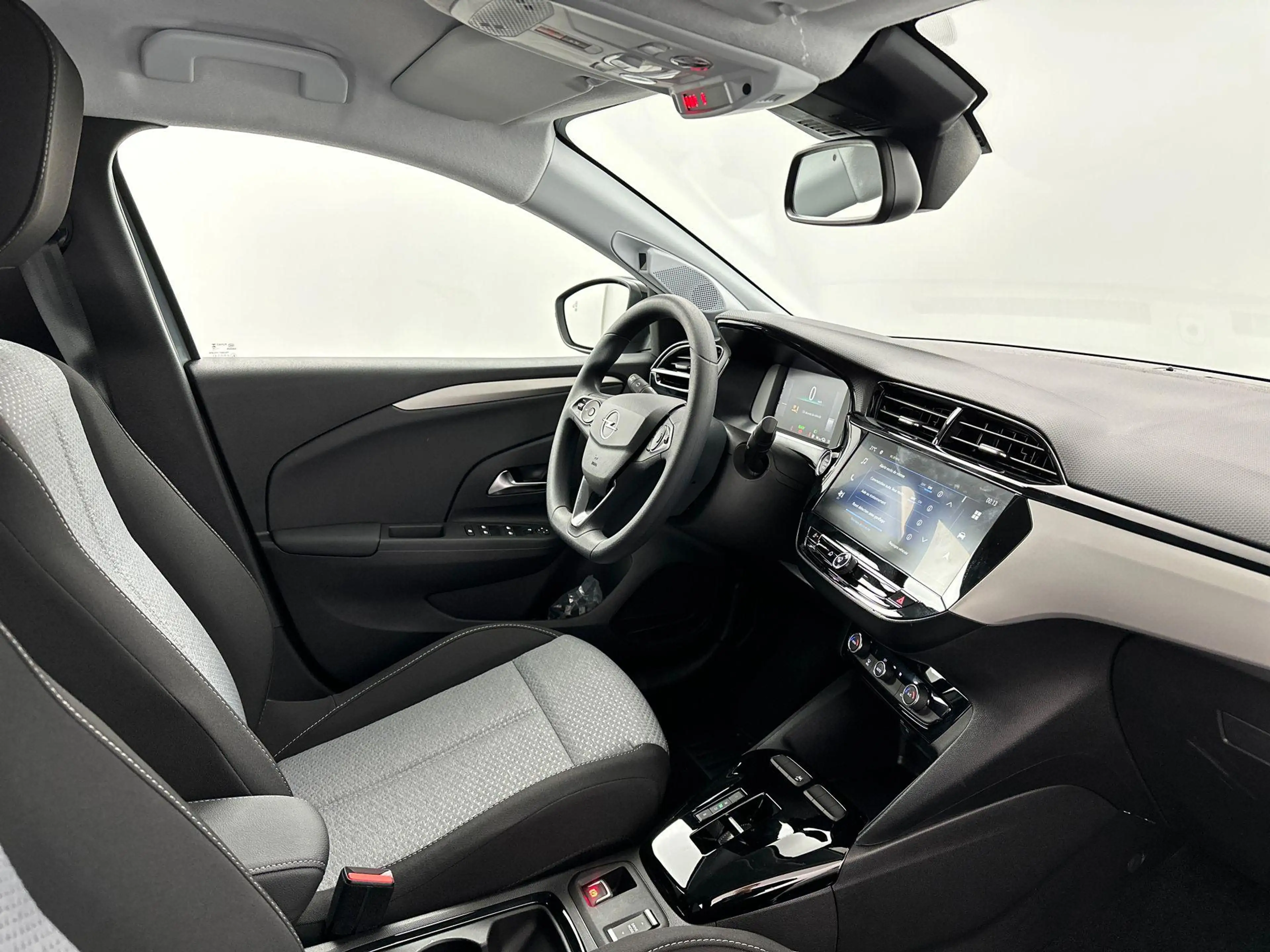 Opel Corsa-e Electric Long Range Business Edition 51 kWh | DEMO — photo 15