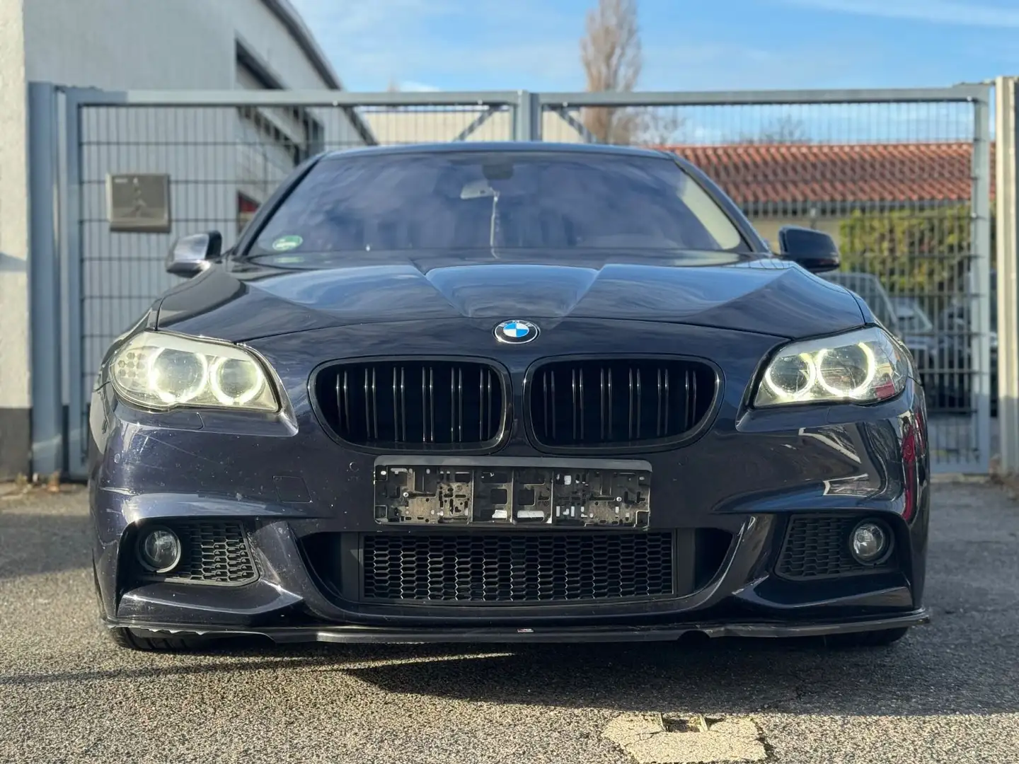 BMW 530 D F10 Automatik M Packet Schiebedach Bleu - 1