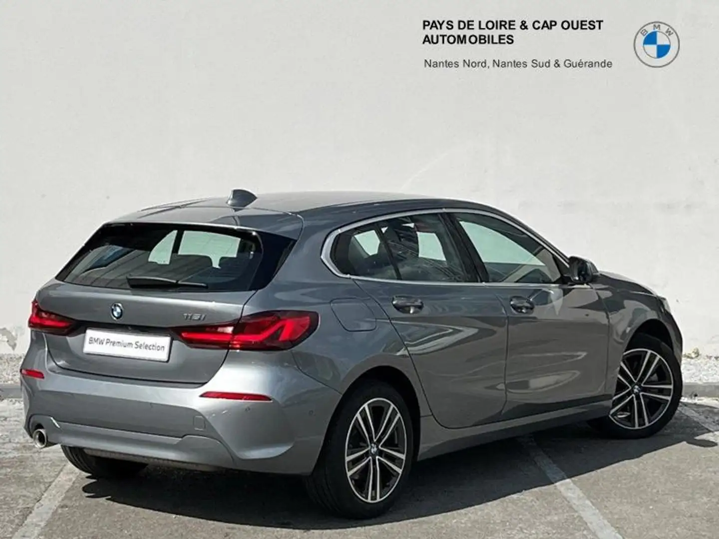 BMW 116 116iA 109ch Business Design DKG7 Gris - 2