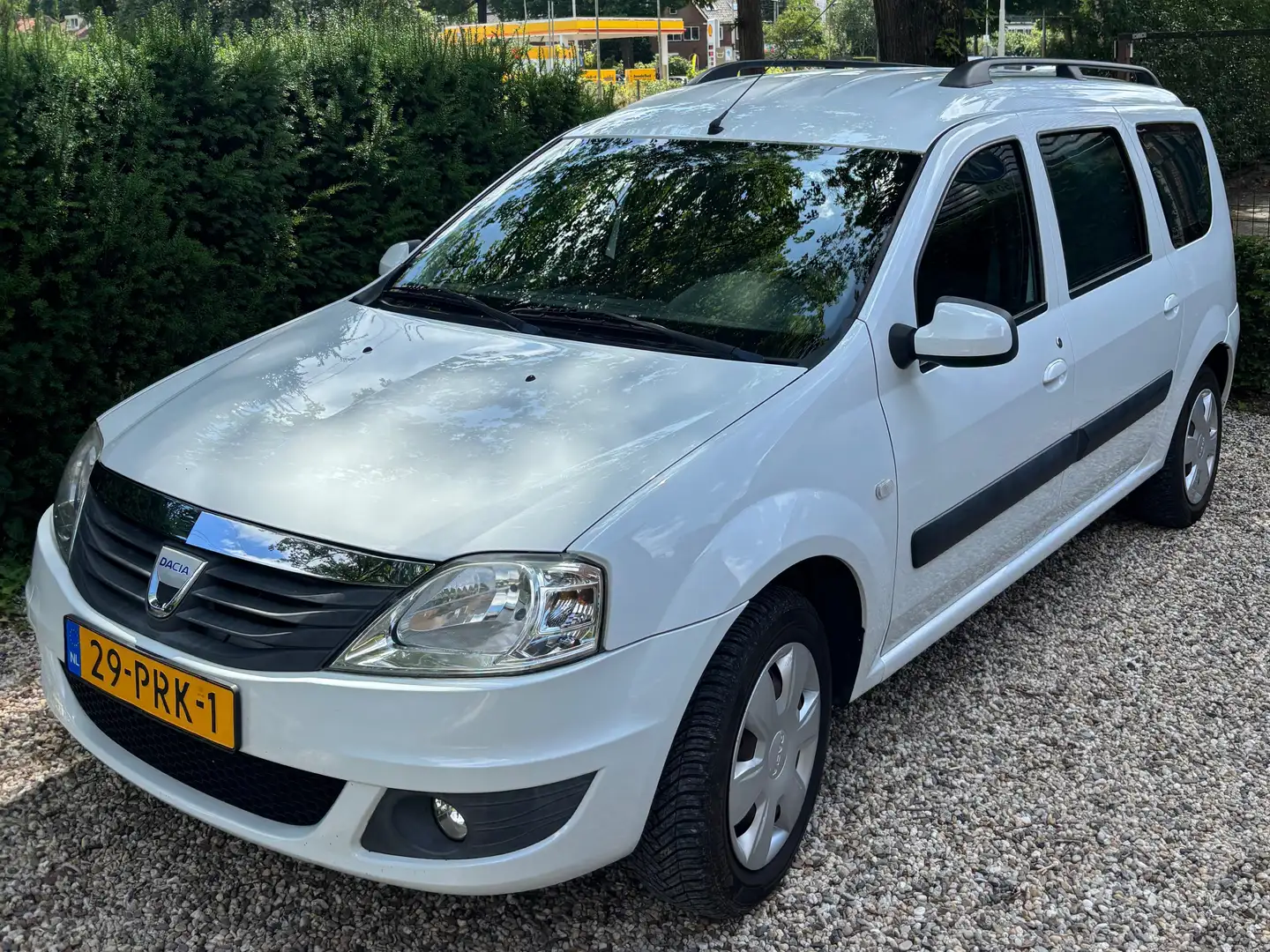 Dacia Logan Logan 1.6 MPI Lauréate Wit - 2