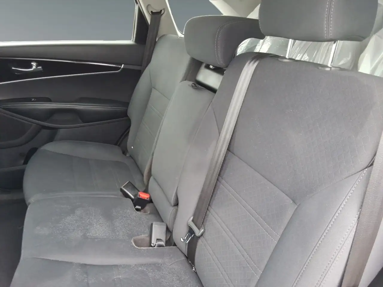 Kia Sorento photo Kia Sorento