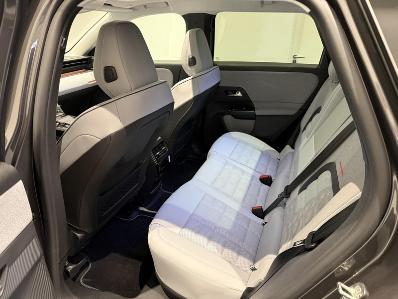 Citroen C5 Aircross 1.6 Plug-In Hybrid 195 Max | PANO | TOT 70 KM VOLL — photo 9