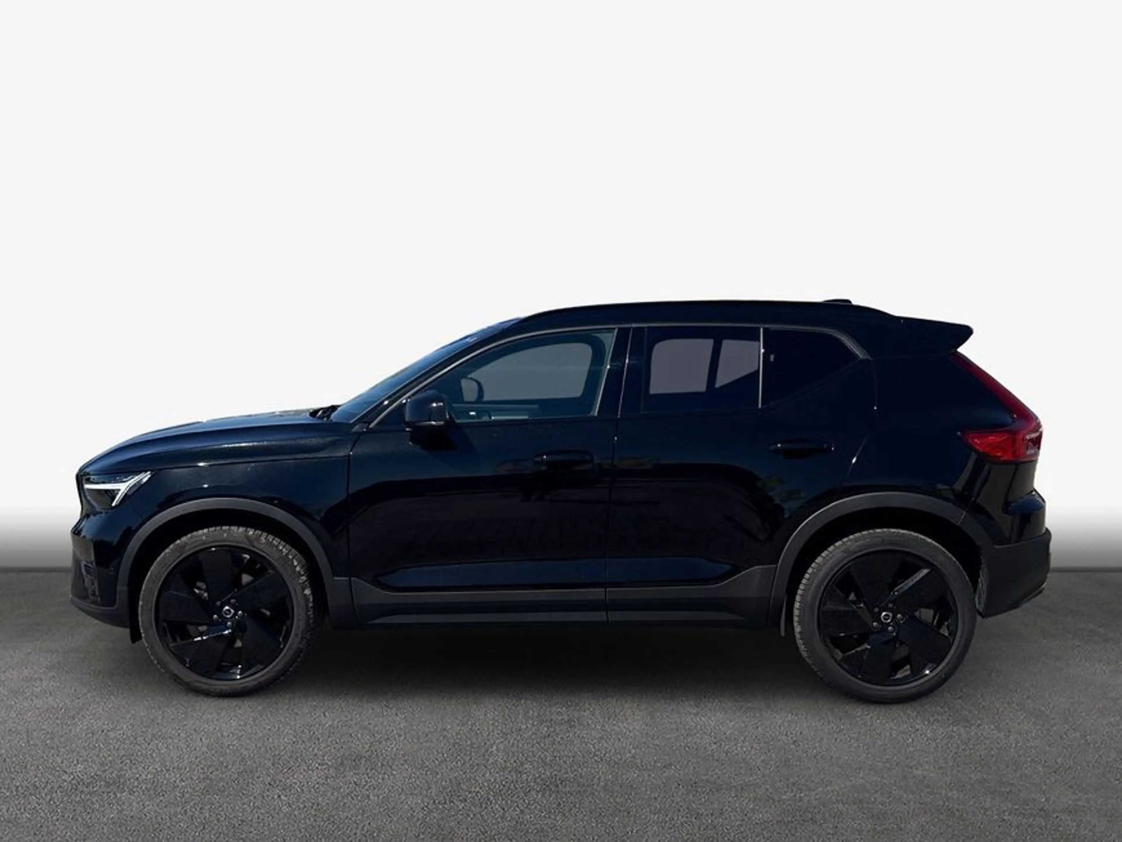 Volvo XC40 XC40 B3 B DKG Plus Black Edition — photo 4