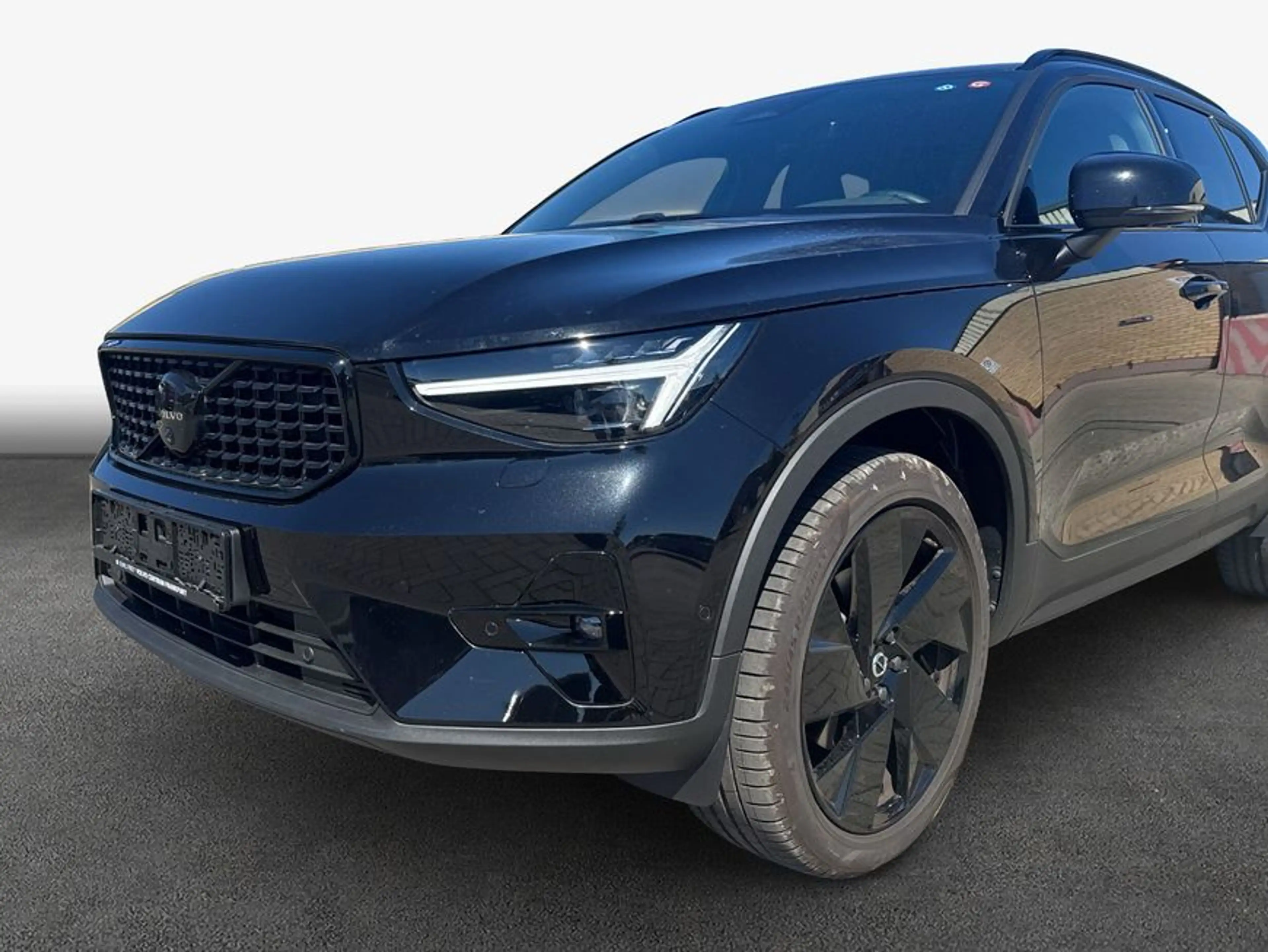 Volvo XC40 XC40 B3 B DKG Plus Black Edition — photo 6