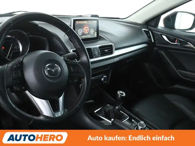 Mazda Mazda3 view 11