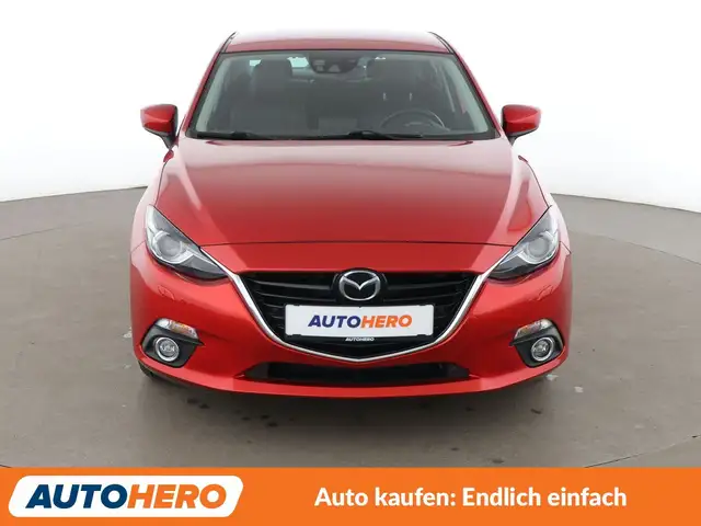 Mazda Mazda3 view 9