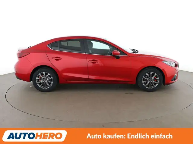 Mazda Mazda3 view 7