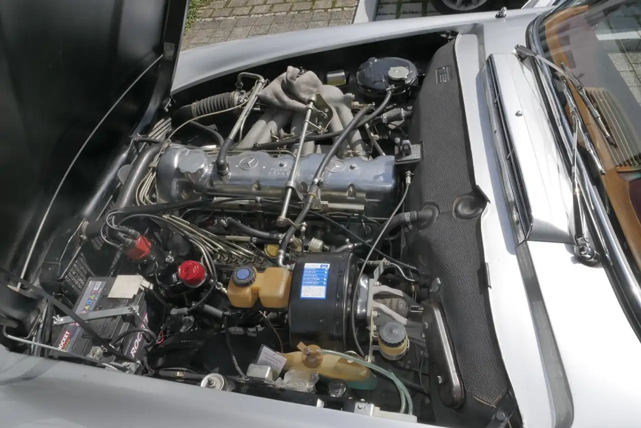 Mercedes-Benz SL 230 Cabrio mit Stoffdach und Hardtop, foto 11