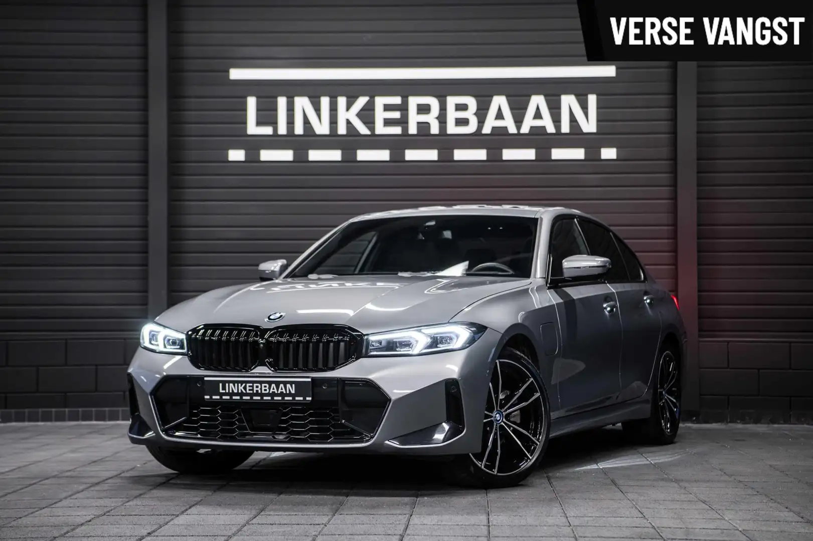 BMW 330 3-serie 330e Sedan Hybrid | Vol | M Sport | Schuif Fekete - 1