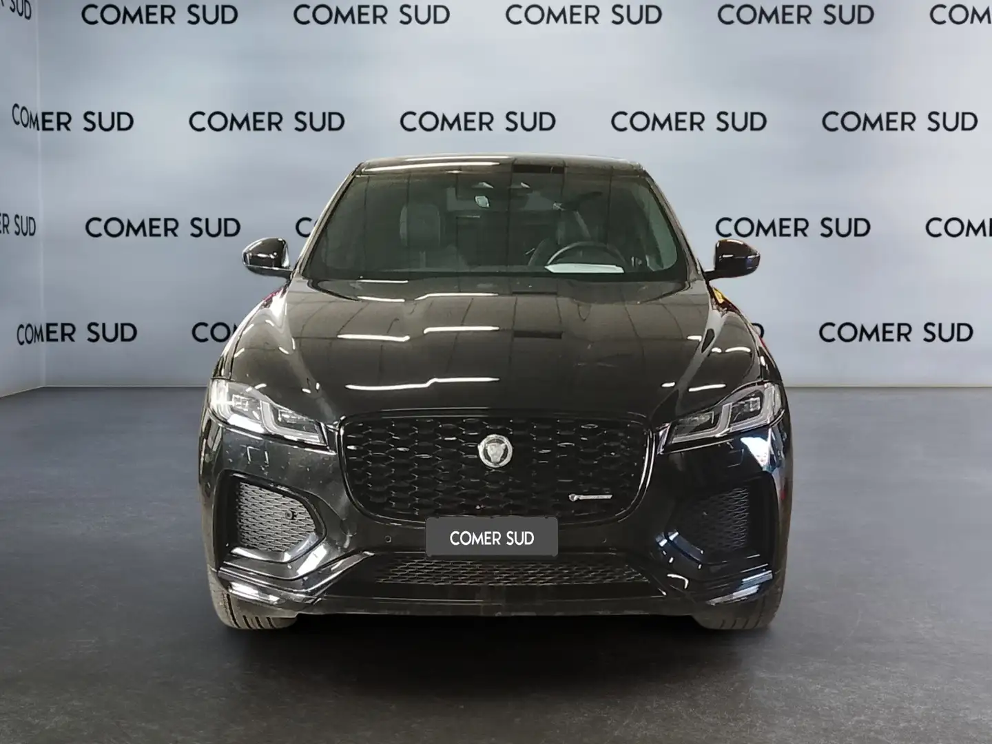 Jaguar F-Pace 2.0 D I4 R-Dynamic S Noir - 2