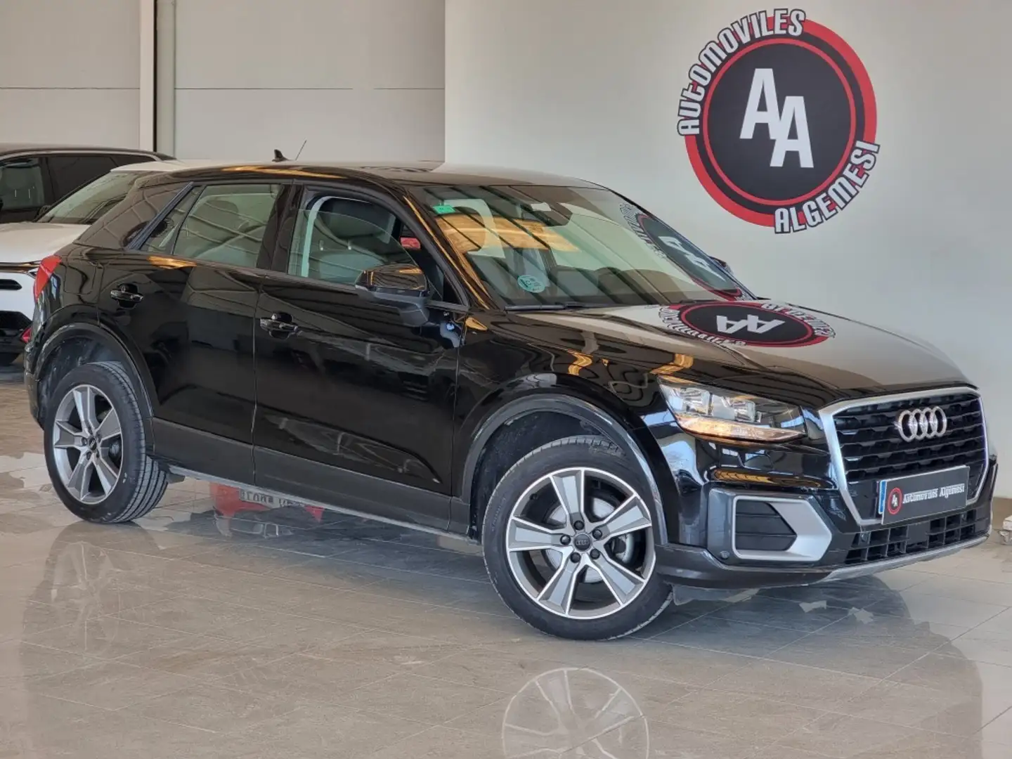Audi Q2 30 TFSI Design 85kW Negro - 1