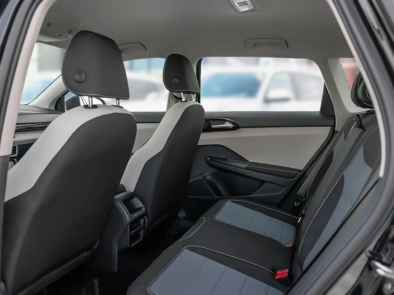 Volkswagen Taos снимка Volkswagen Taos