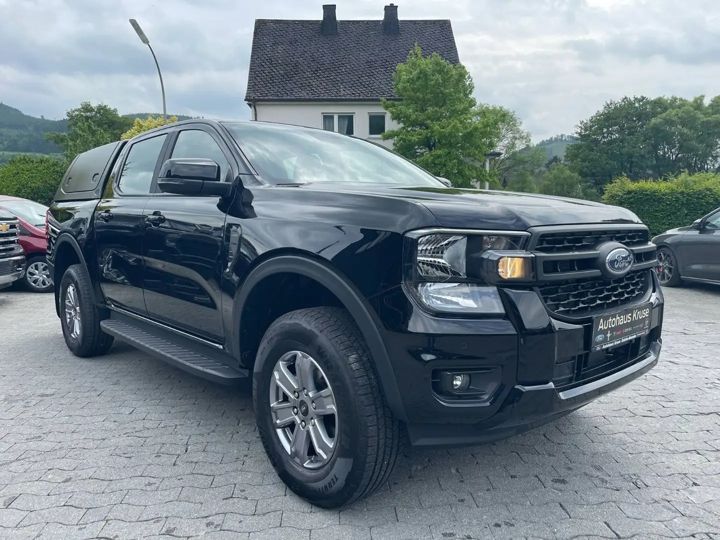 Ford Ranger XLT DoKa 2.0 lEcoBlue 125kW+Hardtop+ Schwarz - 2