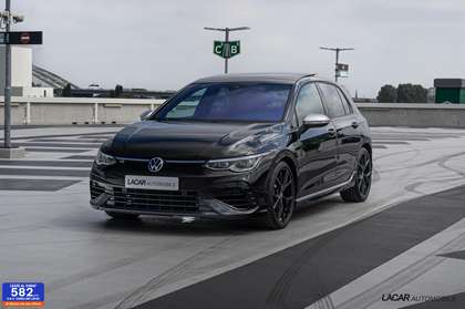 Volkswagen Golf 2.0 TSI R 4Motion I Akrapovic I BTW