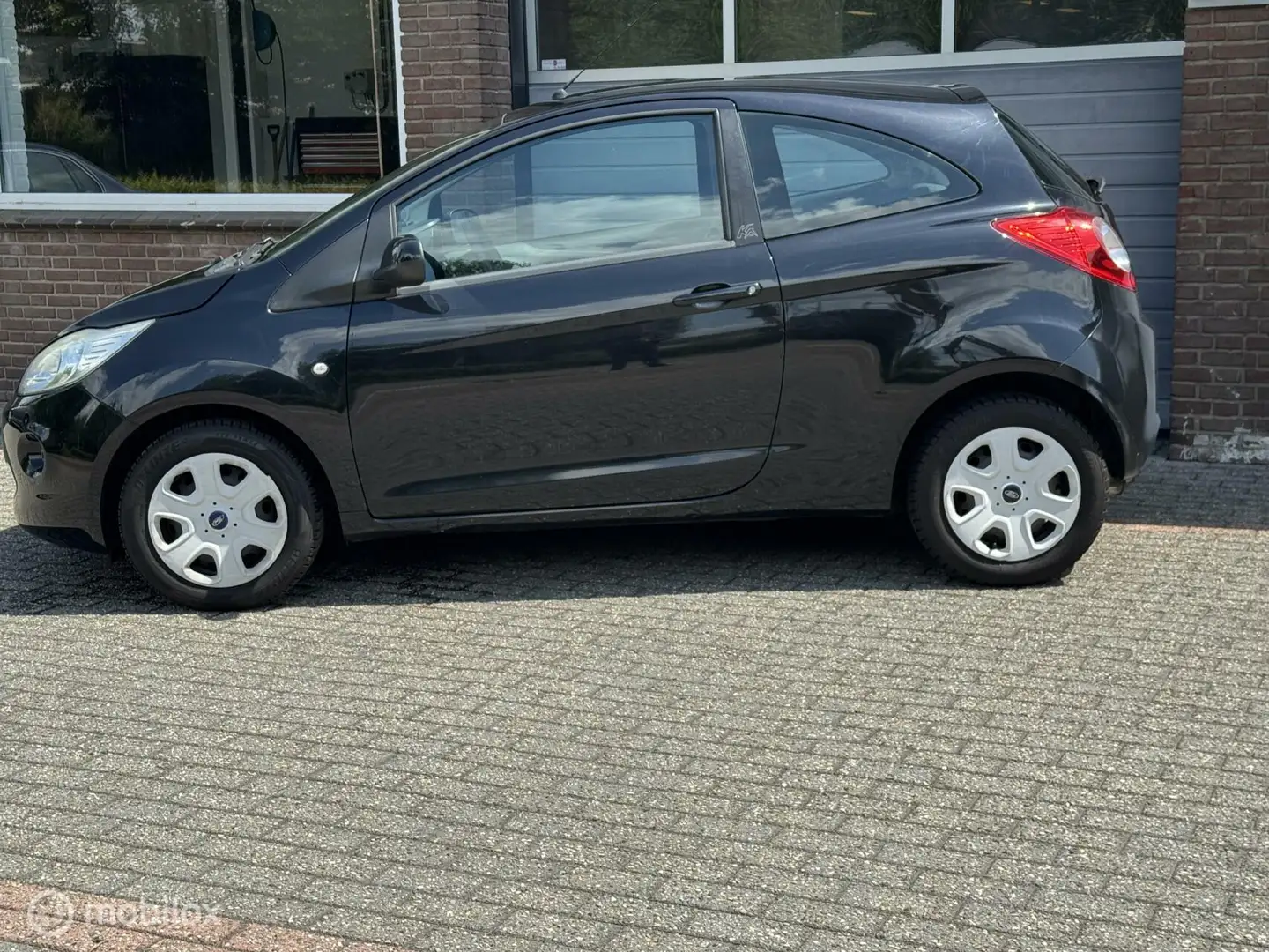 Ford Ka/Ka+ 1.2 AIRCONDITIONING/ELEK.PAKKET Černá - 2