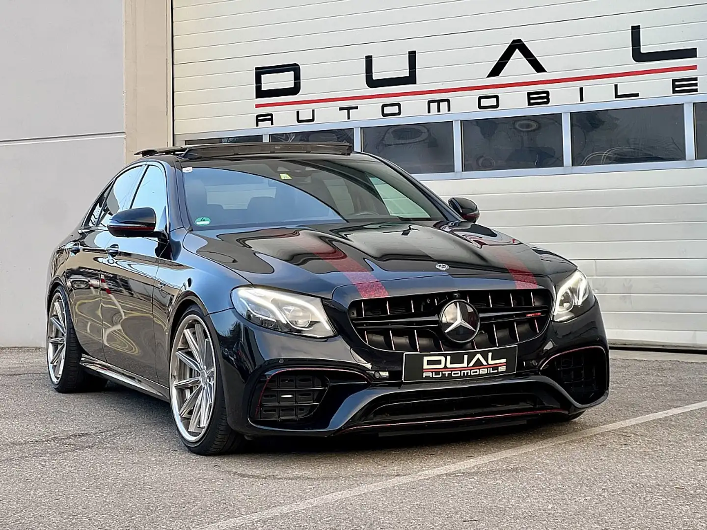 Mercedes-Benz E 53 AMG 4MATIC+ Aut./AMG 63 LOOK/LED/PANO/DISTR/LUFT/BU... Schwarz - 2