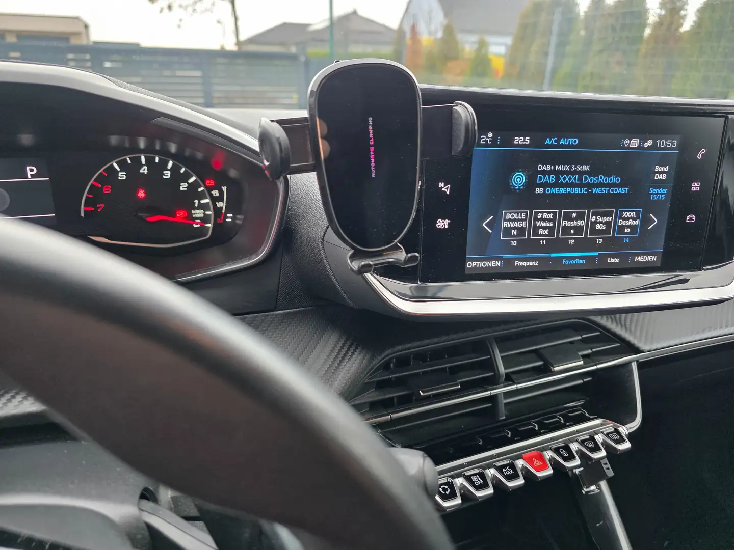 Peugeot 2008 2008 PureTech 130 S Weiß - 2