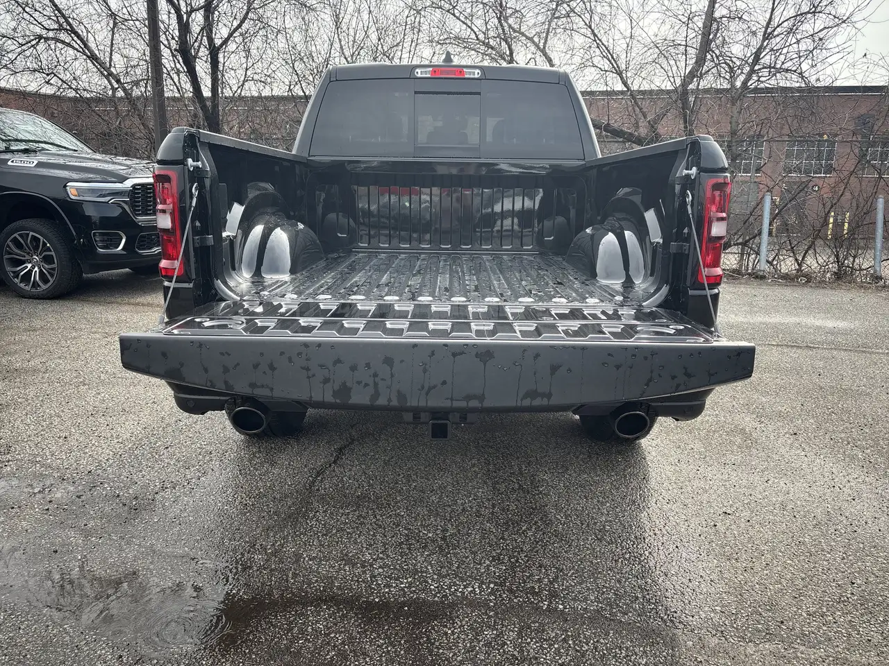 RAM 1500 снимка RAM 1500
