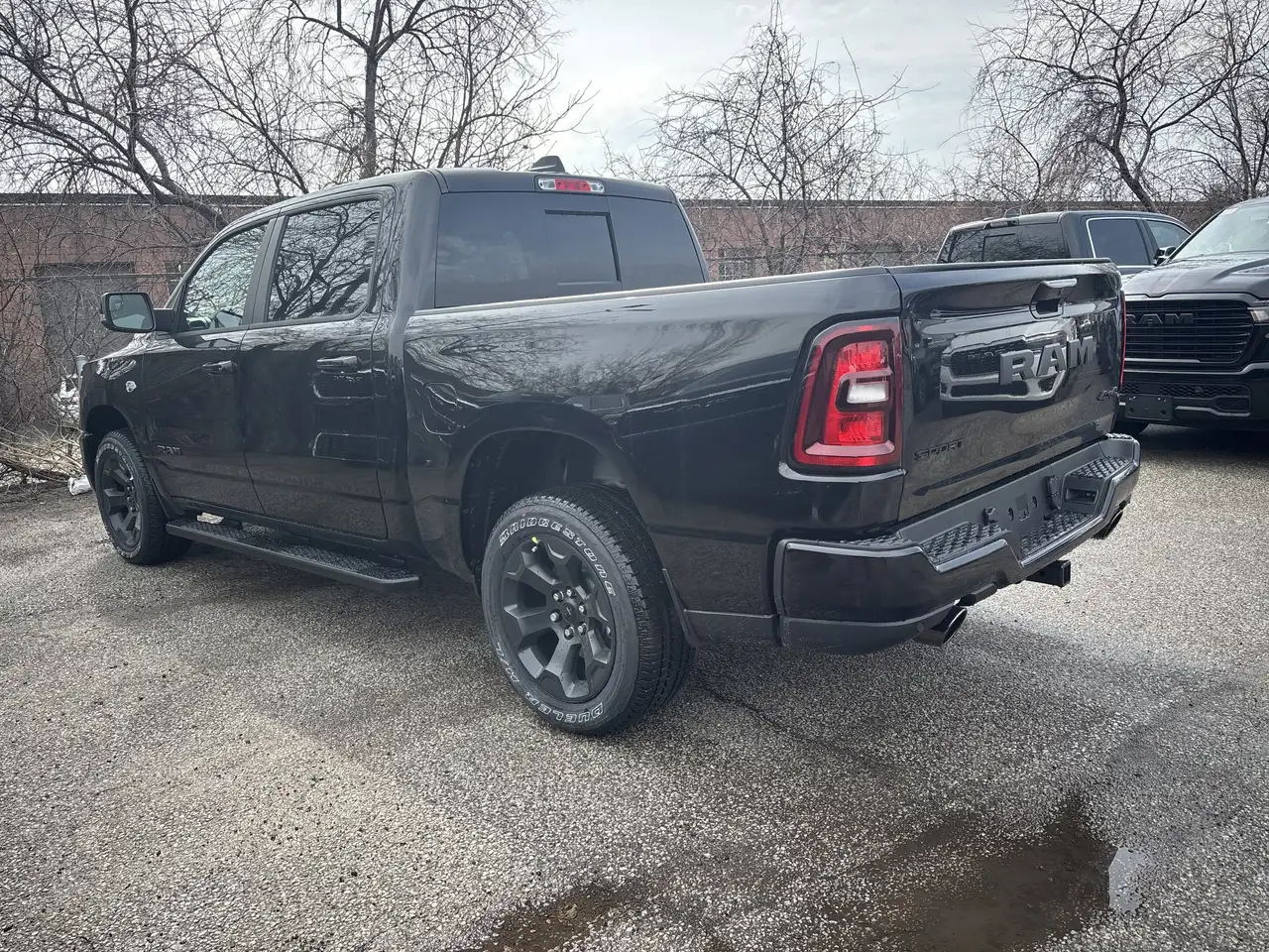 RAM 1500 снимка RAM 1500