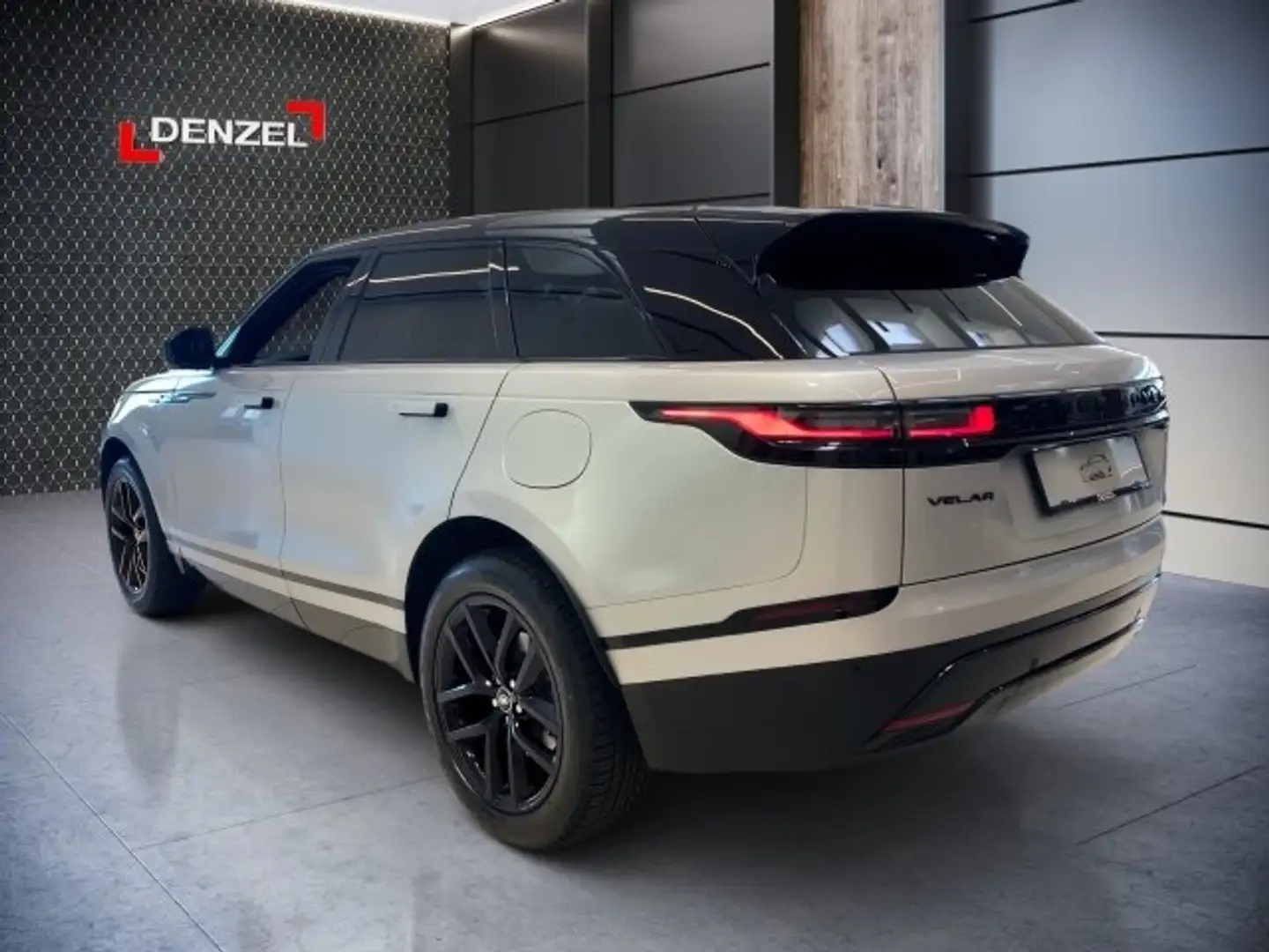 Land Rover Range Rover Velar P400e Dynamic SE Silber - 2
