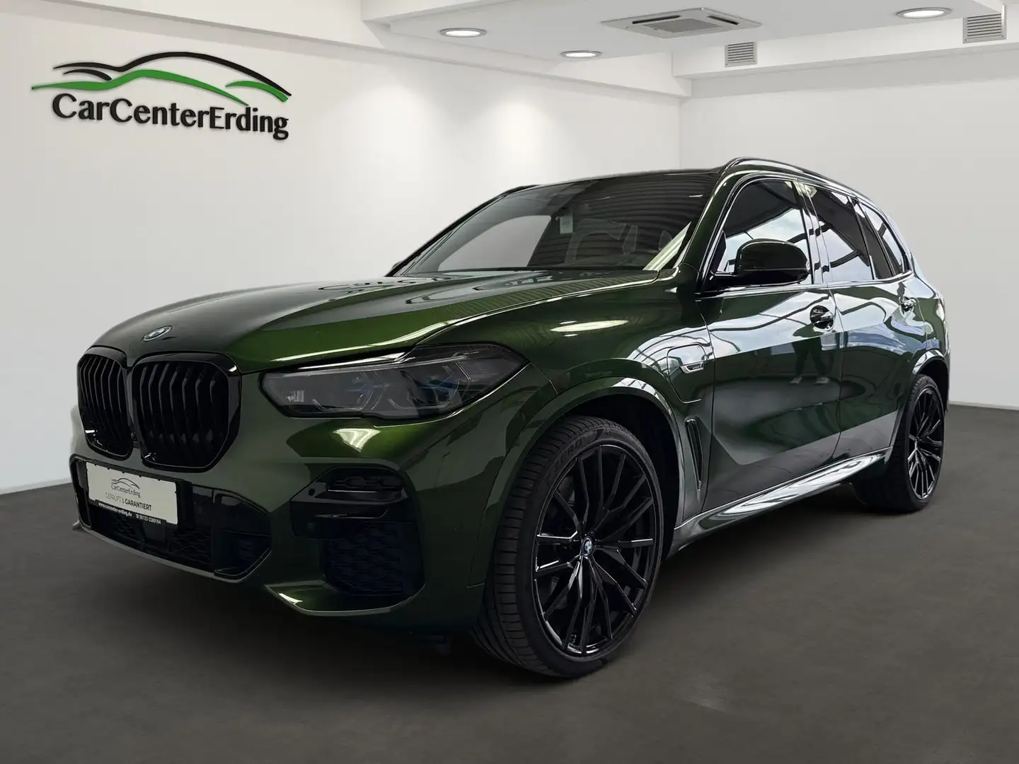 BMW X5 xDrive45e*M Sport*Laser*Navi*ACC*360*AHK*HUD* Groen - 1