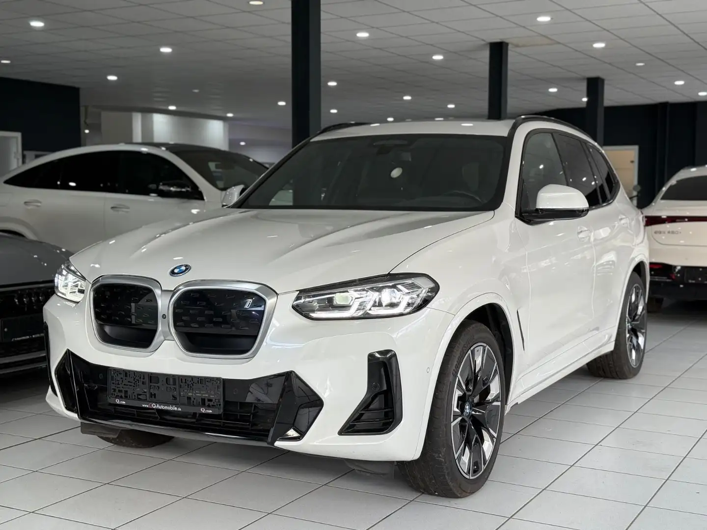 BMW X3 iX3 Impressive*M-PAKET*PANO*HEADUP*MEMORY*H&K* Biały - 1