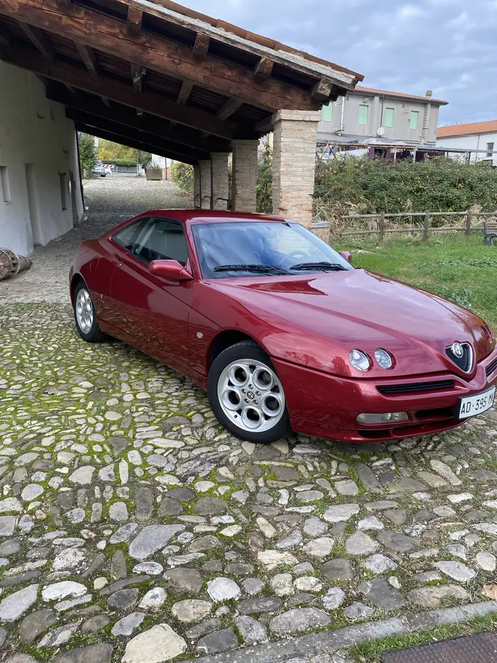 Alfa Romeo GTV 2.0 V6 tb, foto 2