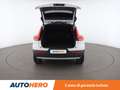 Volvo XC40 2.0 D3 Momentum Pro Geartronic Bianco - thumbnail 17